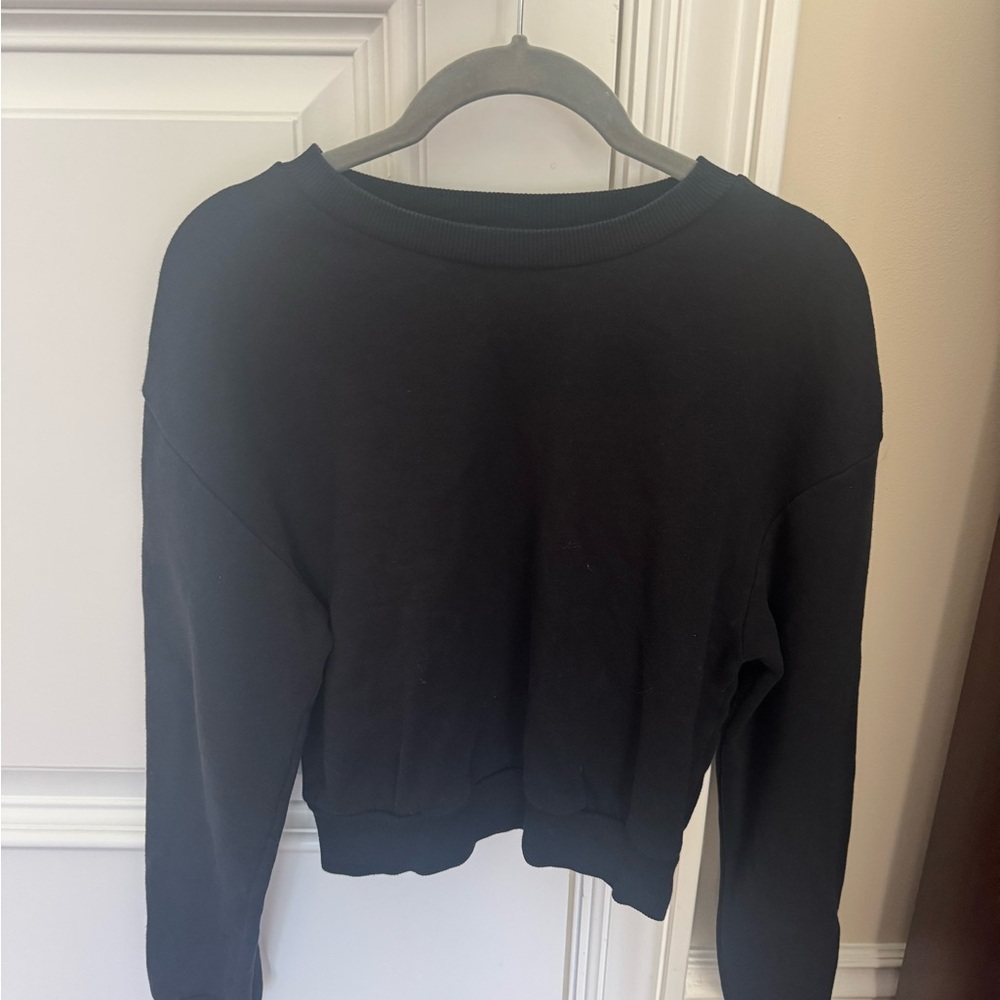 Black Cropped Crewneck